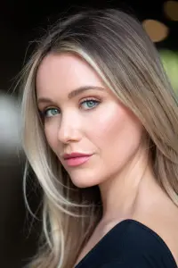 Фото Катріна Боуден (Katrina Bowden)