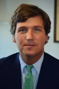 Фото  (Tucker Carlson)