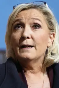 Фото  (Marine Le Pen)