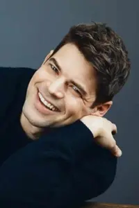 Фото  (Jeremy Jordan)