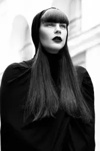 Фото  (Miss Kittin)