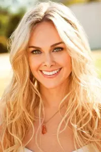 Фото Лаура Белл Банді (Laura Bell Bundy)