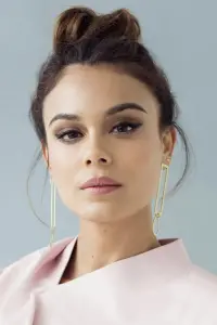 Фото Наталі Келлі (Nathalie Kelley)