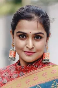 Фото  (Remya Nambeesan)