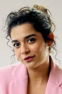 Фото  (Mithila Palkar)