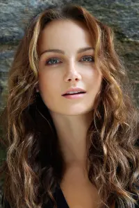 Фото  (Andi Matichak)