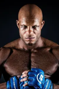 Фото  (Linton Vassell)