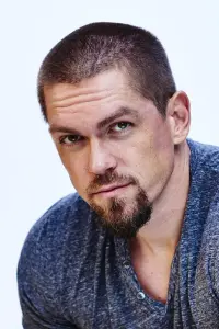 Фото Стів Хауї (Steve Howey)