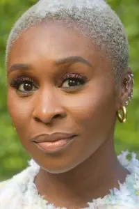 Фото Синтія Еріво (Cynthia Erivo)