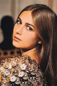 Фото  (Romina Power)