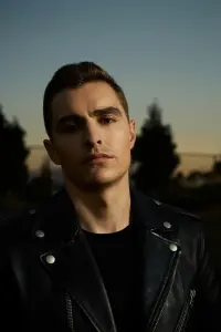 Фото Дейв Франко (Dave Franco)