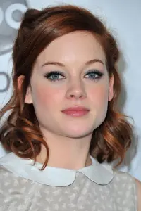 Фото Джейн Леві (Jane Levy)