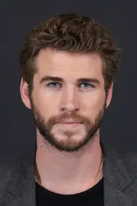 Фото Ліам Хемсворт (Liam Hemsworth)