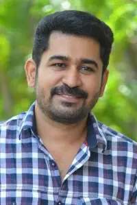 Фото  (Vijay Antony)