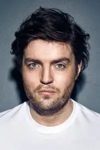 Фото Том Берк (Tom Burke)