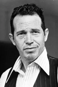 Фото Уоррен Оутс (Warren Oates)