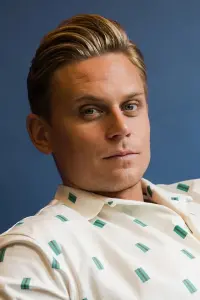 Фото Біллі Магнуссен (Billy Magnussen)