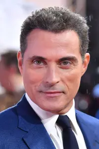 Фото Руфус Сьюелл (Rufus Sewell)