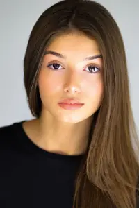 Фото Мімі Кін (Mimi Keene)