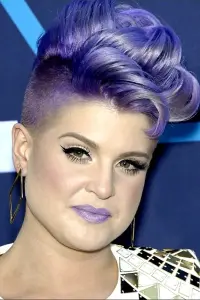 Фото Келлі Осборн (Kelly Osbourne)