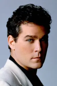 Фото Рей Ліотта (Ray Liotta)