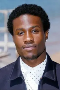 Фото Шамейк Мур (Shameik Moore)