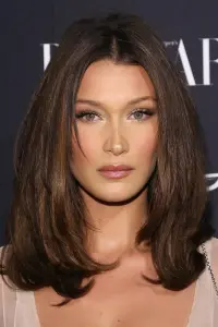 Фото  (Bella Hadid)