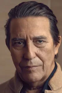 Фото Сіаран Хайндс (Ciarán Hinds)