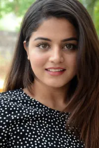 Фото  (Wamiqa Gabbi)