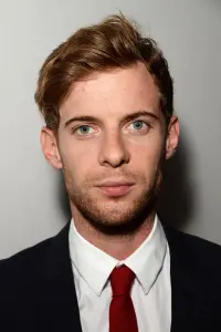 Фото Люк Тредевей (Luke Treadaway)