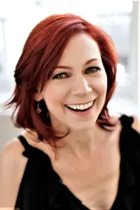 Фото Керрі Престон (Carrie Preston)