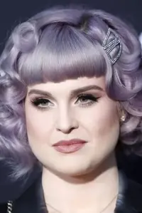 Фото Келлі Осборн (Kelly Osbourne)