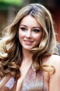 Фото  (Keeley Hazell)