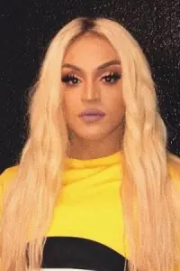 Фото  (Pabllo Vittar)