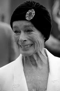 Фото Джеральдін Чаплін (Geraldine Chaplin)