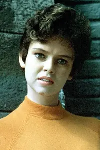 Фото  (Gabrielle Drake)