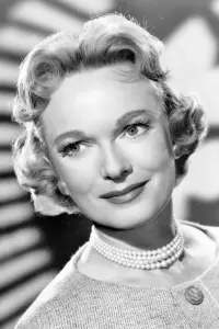 Фото  (Anna Neagle)