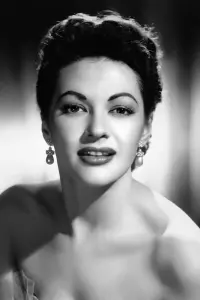 Фото Івонн де Карло (Yvonne De Carlo)