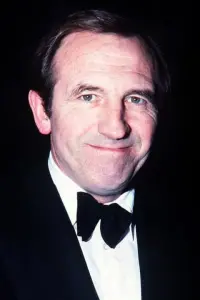 Фото Леонард Россітер (Leonard Rossiter)