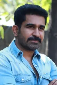 Фото  (Vijay Antony)