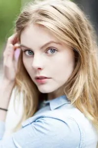 Фото Нелл Хадсон (Nell Hudson)