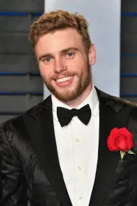 Фото  (Gus Kenworthy)