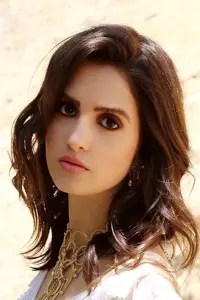 Фото Лаура Марано (Laura Marano)