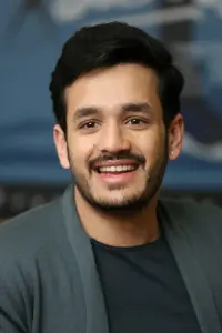 Фото  (Akhil Akkineni)