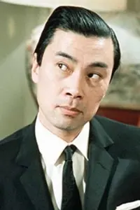 Фото Берт Квук (Burt Kwouk)