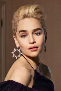 Фото Емілія Кларк (Emilia Clarke)