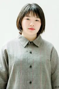 Фото  (Miu Tomita)