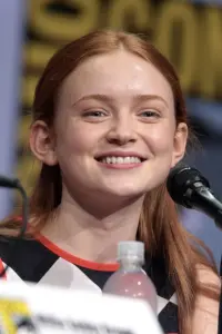 Фото Сейді Сінк (Sadie Sink)