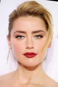 Фото Ембер Херд (Amber Heard)