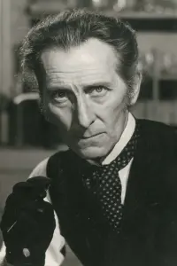 Фото Пітер Кушинг (Peter Cushing)